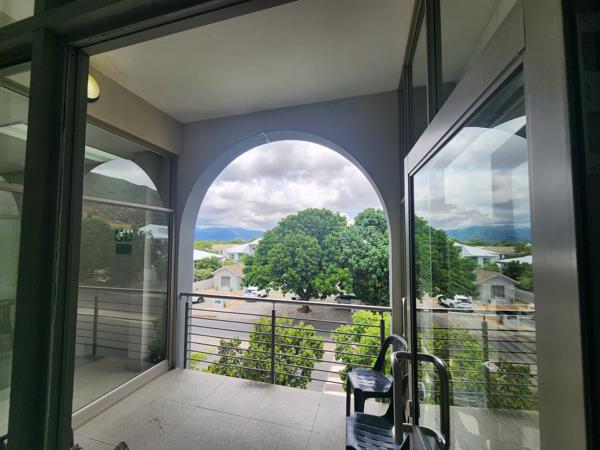 385  m² Commercial space