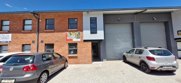 210  m² Industrial space