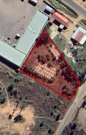 4 558 m² Land