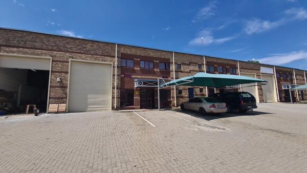 255  m² Industrial space