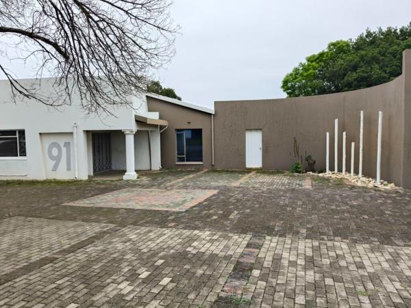 380  m² Commercial space