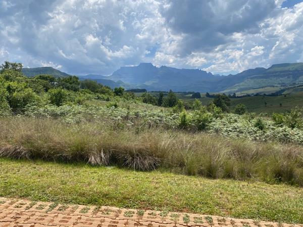 4 831 m² Land