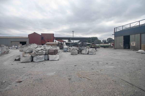 1 500 m² Commercial space