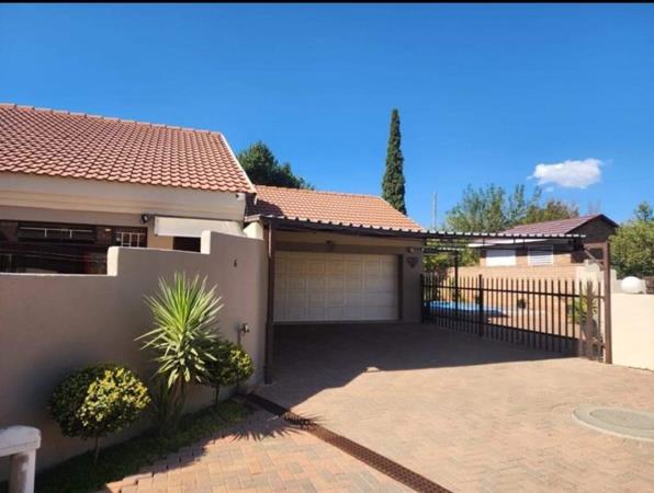 3 Bedroom Townhouse