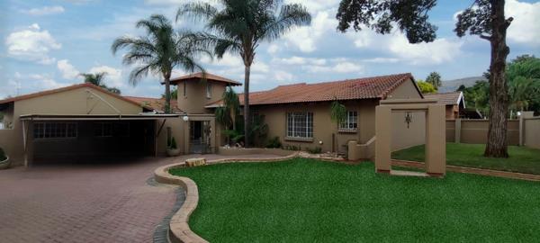 5 Bedroom House