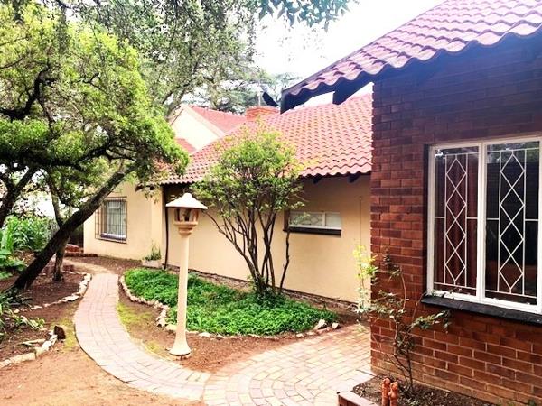 5 Bedroom House