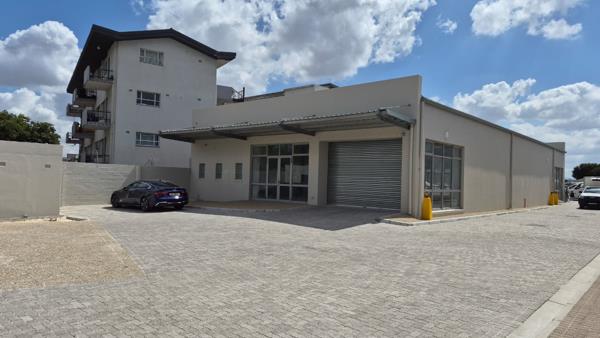 450  m² Commercial space