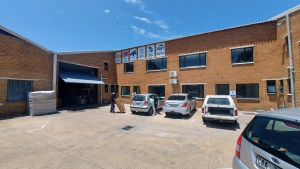 484  m² Industrial space