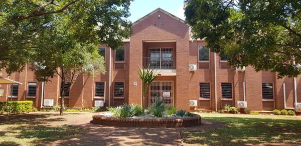 544  m² Commercial space