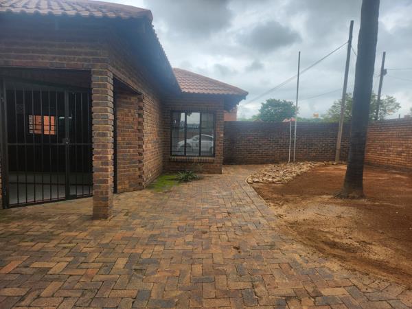 243  m² Industrial space