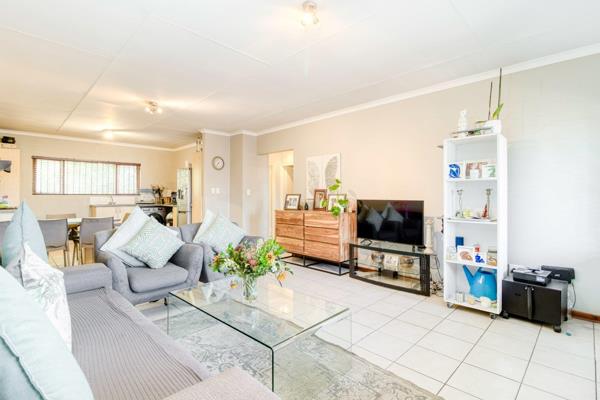 2 Bedroom Flat