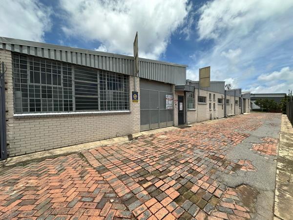 380  m² Industrial space