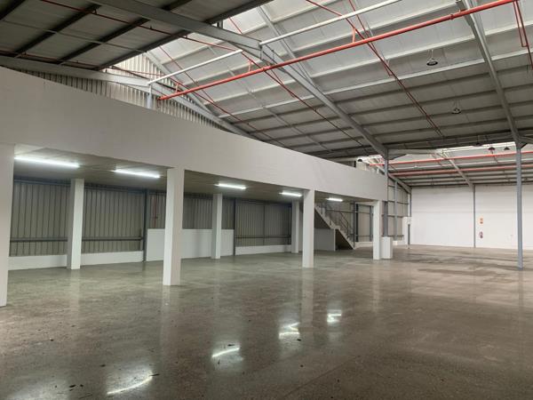 804  m² Industrial space