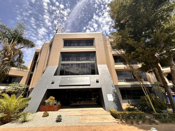 164 m² Commercial space