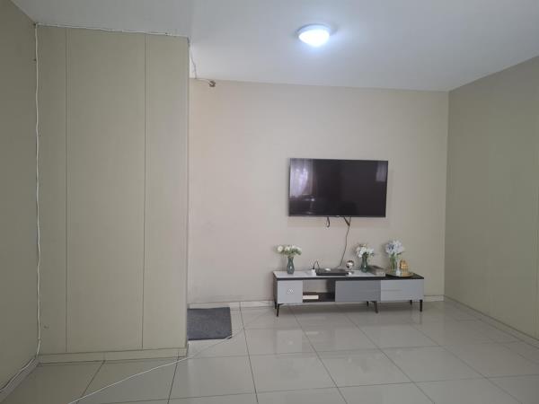 1.5 Bedroom Apartment