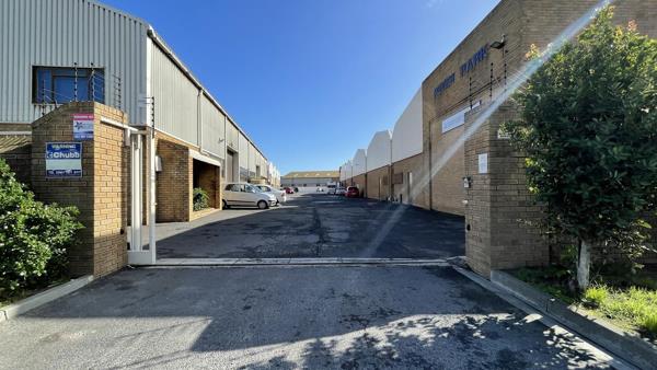 450  m² Industrial space