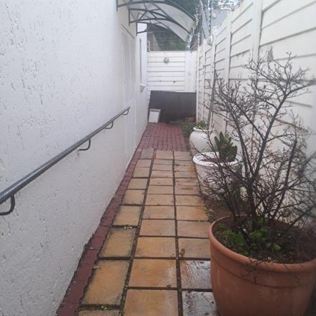 1 Bedroom Garden Cottage