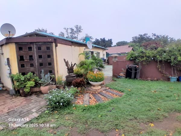 6 Bedroom House