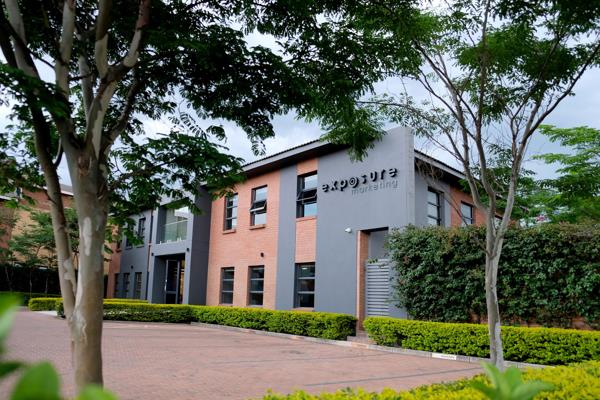 386  m² Commercial space