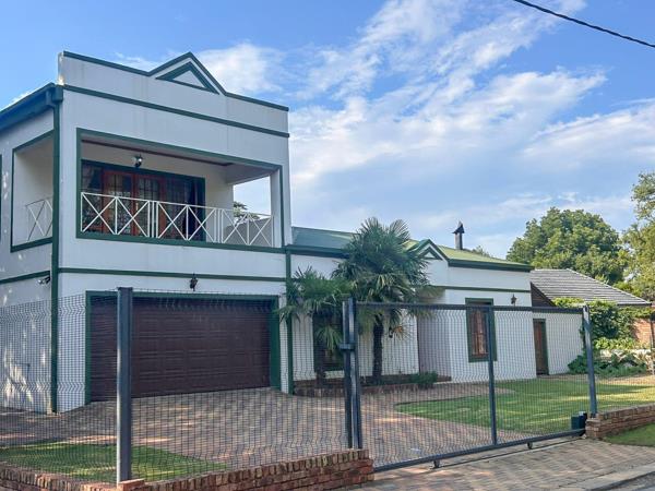 5 Bedroom House