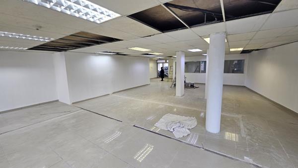 261.5  m² Retail Space