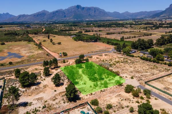 3 866 m² Land
