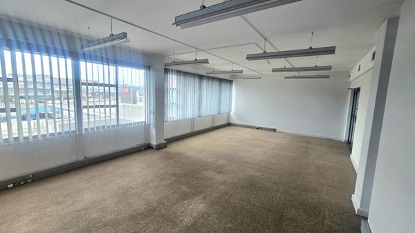 203  m² Office Space