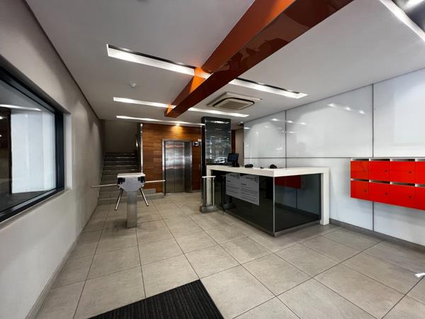 335  m² Commercial space