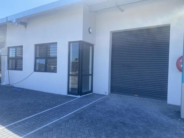 115  m² Industrial space