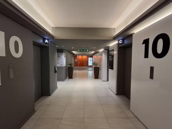 435  m² Commercial space