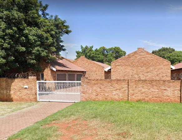 12 Bedroom Apartment