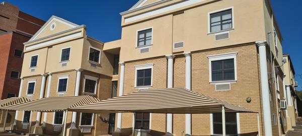 1 205 m² Commercial space