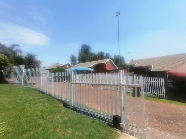 3 Bedroom Townhouse