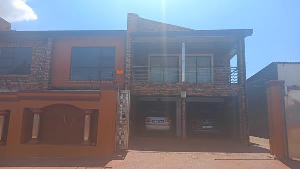 12 Bedroom House