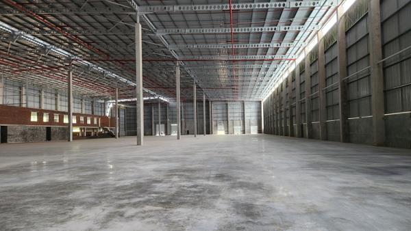 4 800  m² Commercial space