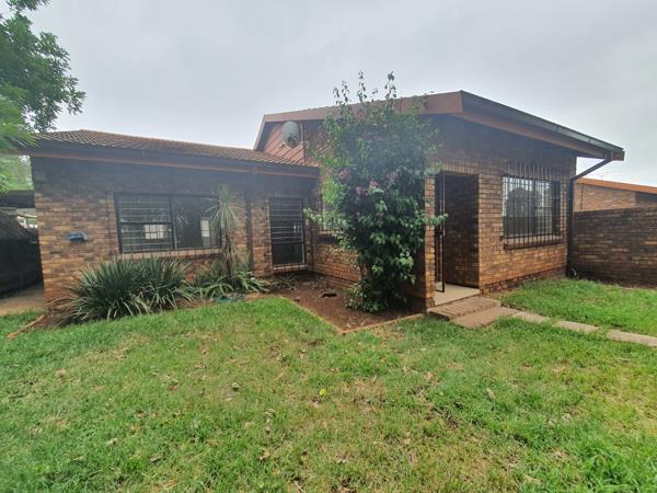 15 Bedroom Townhouse