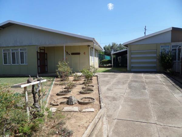 2 Bedroom House