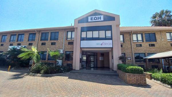 590  m² Commercial space