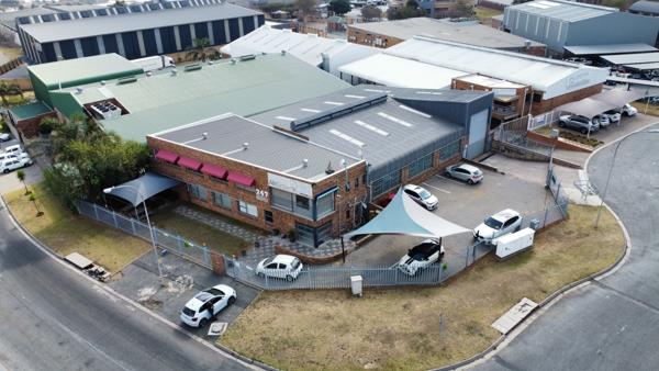 839 m² Industrial space