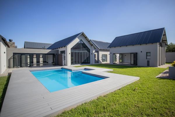 5 Bedroom House