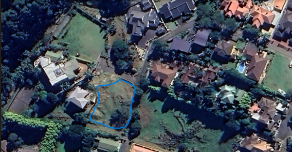 1 640 m² Land