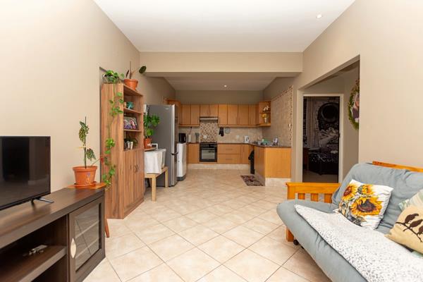 2 Bedroom Flat