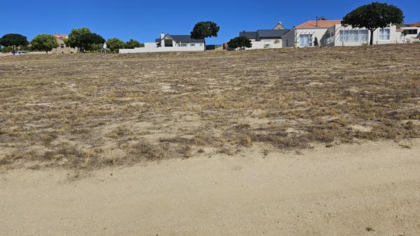 868 m² Land