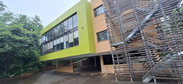 550  m² Commercial space