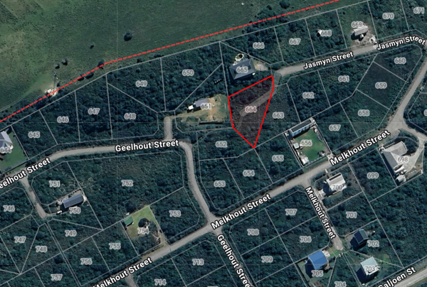 1 470 m² Land