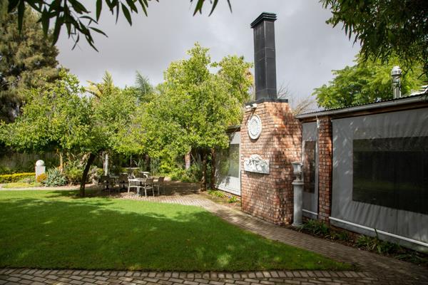 375  m² Commercial space