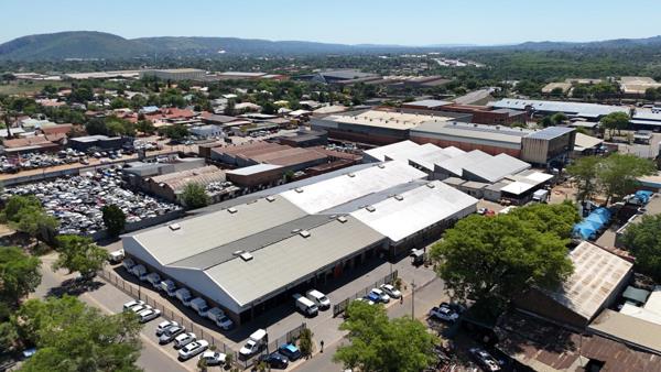 6 873  m² Industrial space