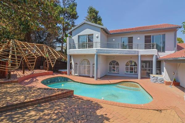 5 Bedroom House