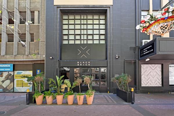 Studio Apartment