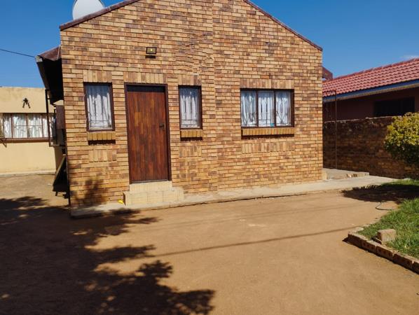2 Bedroom House